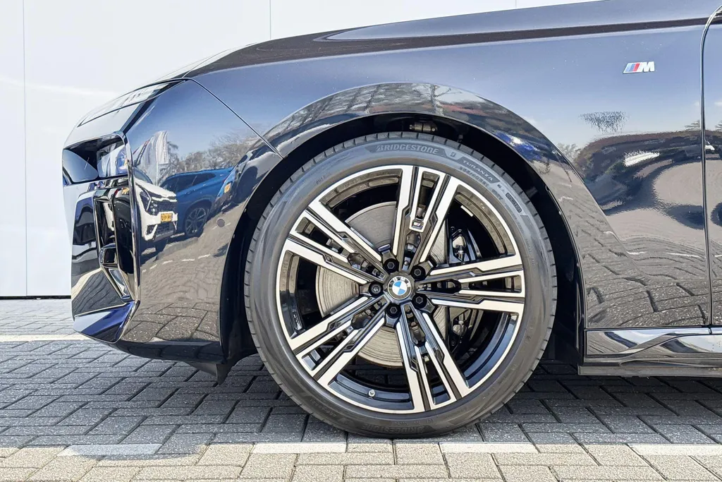 BMW i7 xDrive60