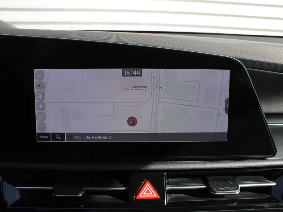 Kia Niro EV DynamicLine 64.8 kWh | Clima | Camera | Cruise adapt. | Carplay | Navi | 17' LM |
