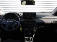 Dacia Sandero Stepway 1.0 TCe 90 Journey | BTW Auto | Camera | Clima | Dodehoek detectie | Parkeersensor v+a | Navi | Apple Carplay | Android Auto | LED | 16' LM |
