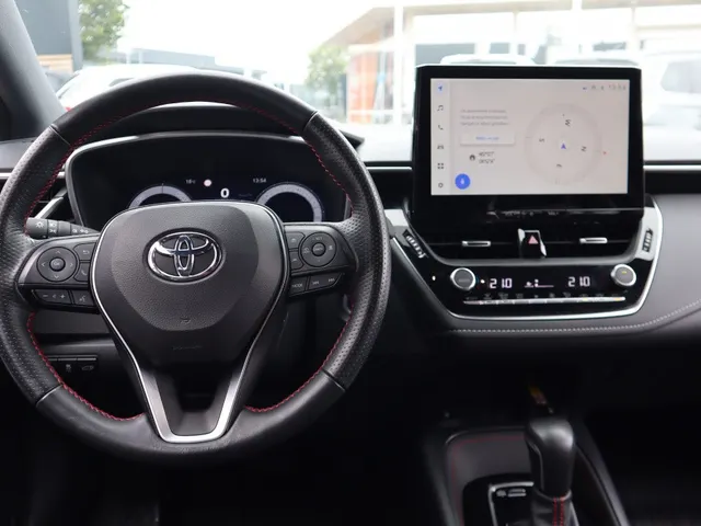 Toyota Corolla Touring Sports Hybrid 140 GR Sport | Blindspot | Parkeersensoren