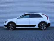 Kia Niro 1.6 GDi Hybrid ExecutiveLine | Camera | Leer | Schuifdak | Stoelverwarming+ventilatie | Elektr. stoelverstelling + achterklep | 18' LM | HUD |