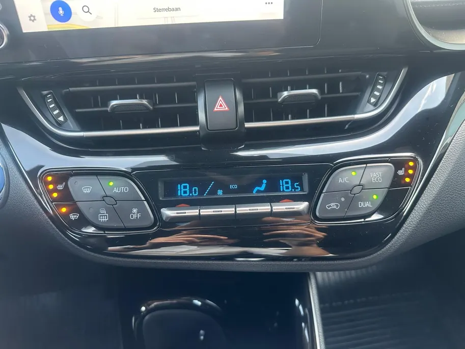 Toyota C-HR 1.8 Hybrid Dynamic | Climate | Adap cruise | LM Velgen 18'| Apple CP / Android auto |