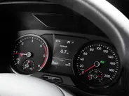 Volkswagen Bedrijfswagens Crafter 30 2.0 TDI 140pk DSG L3H3 Trendline · Camera · Trekhaak · Side Bars · Cruise Control · Apple/Android Car Play · DAB Radio · Garantie t/m 04-09-2028 of 120.000km