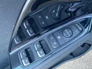 Kia Niro 1.6 GDi PHEV DynamicPlusLine | Climate control | Leder | Stoel,- en stuurverwarming | Keyless | Navigatie | Dodehoek detectie | 16 inch LM-velgen | Parkeercamera |