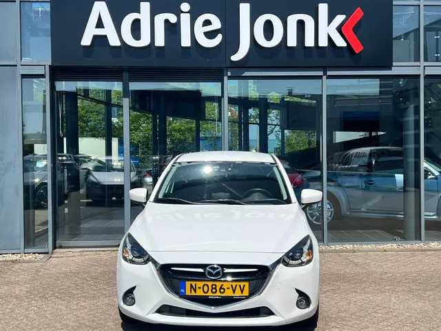 Mazda 2 1.5 Skyactiv-G GT-M NAVIGATIE | PARKEER SENSOREN | CLIMATE CONTROLE | STOELVERWARMING |