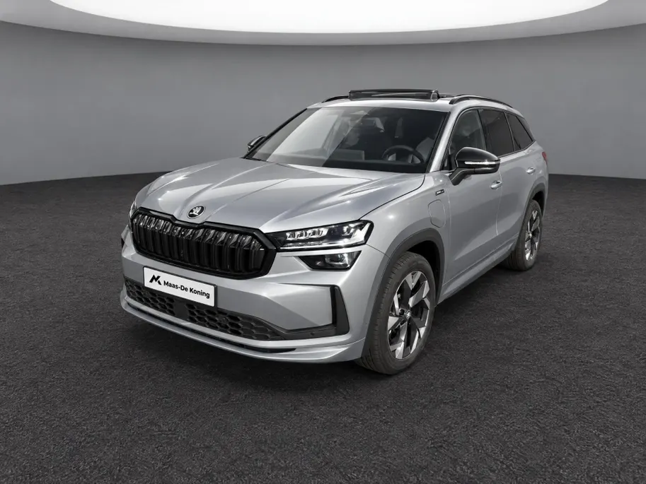 Škoda Kodiaq 1.5 TSI 204pk DSG PHEV Sportline Business · Panoramadak · Camera · Wegklapbare Trekhaak · Keyless · Elek. Voorstoel · 19'' Inch · Garantie t/m 29-06-2030 of 100.000km