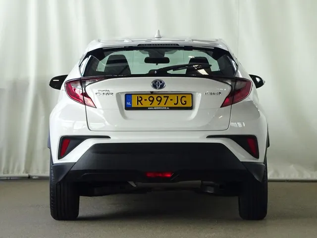 Toyota C-HR 1.8 Hybrid 122pk CVT Active | Apple CarPlay | Android Auto | Ada