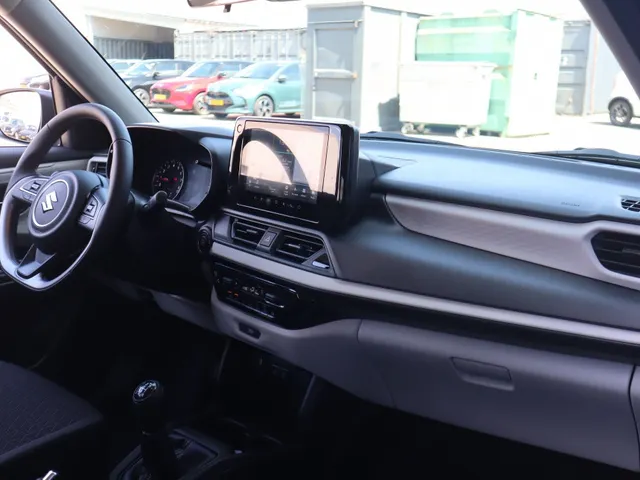 Suzuki Swift 1.2 Select Smart Hybrid