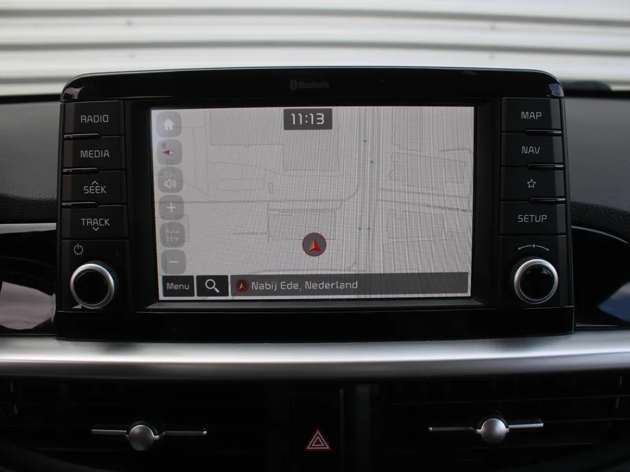 Kia Picanto 1.0 CVVT ComfortLine Navigator | Camera | Navi | Airco | Dealeronderhouden | Apple CarPlay/Android Auto | All seasons |