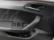 CUPRA Formentor 1.4 TSI 204pk DSG e-Hybrid Essential · Panoramadak · 360 Camera · Stoel-& Stuurverwarming · Apple/Android Car Play · 18'' Inch ·