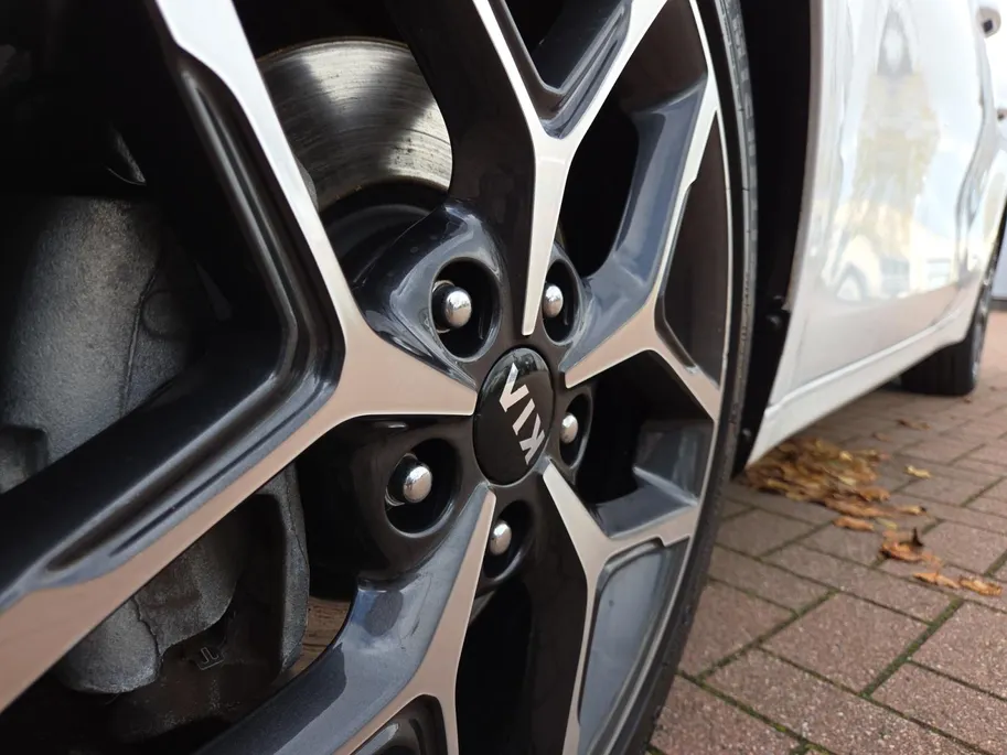 Kia Ceed Sportswagon 1.0 T-GDi GT-Line Business Edition 120 PK | 1e Eigenaar | Dealer onderhouden | Stoelverwarming | JBL | Cruise Control | Camera | Carplay & Android | Metallic lak | NAP