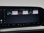 Audi Q5 2.0 TFSI e-hybrid 299PK S-tronic Quattro S Line · Panoramadak · Leder · 360 Camera · Drive select ·  Wegklapbare Trekhaak · Garantie t/m 21-05-2030 of 120000km