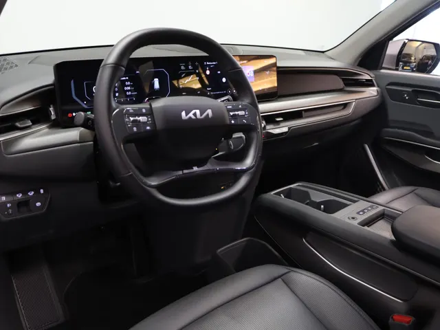 Kia EV9 First Edition 76.1 kWh
