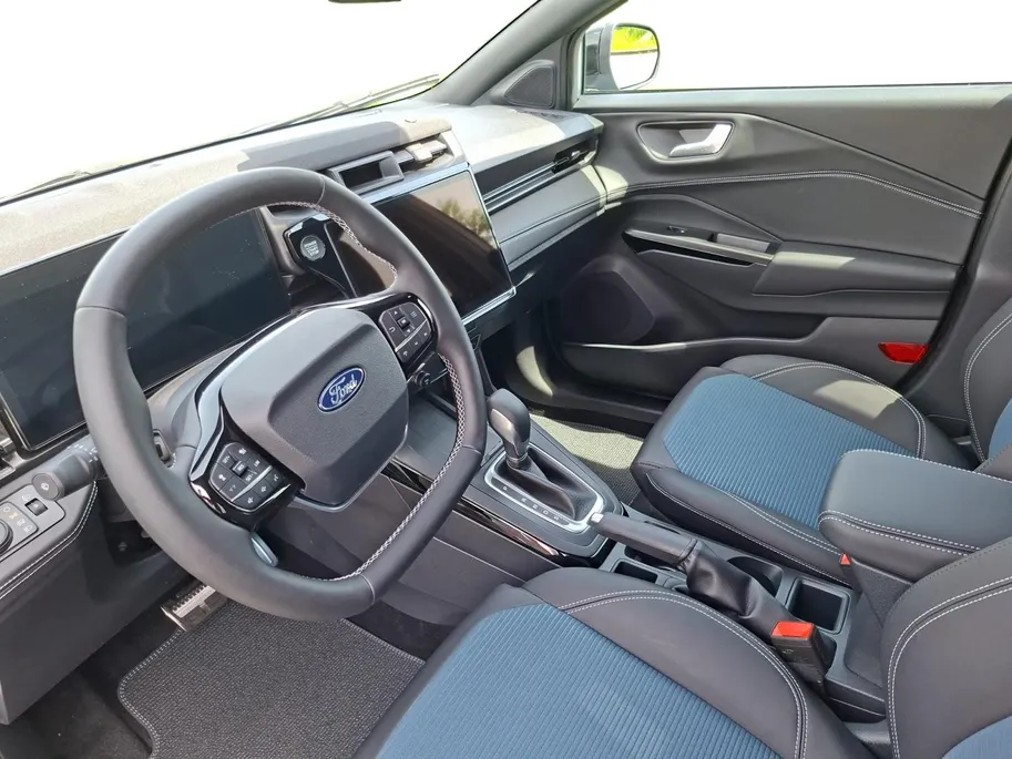 Ford Puma 1.0 EcoBoost Hybrid BlueCruise Edition 155Pk | Winterpack | 18' Lichtmetaal | 360Camera | Adaptive Cruisecontrol | BLIS | El. Achterklep | Unieke bekleding | Nieuw op voorraad!