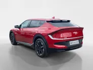 Kia EV6 Light Edition 63 kWh | VOORRAAD VOORDEEL NU €42.950,- | Direct leverbaar | Stoel+Stuur verwarming | Climate control | Navigatie | Parkeer camera achter | Parkeer sensoren voor en achter