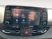 Hyundai i30 Wagon 1.0 T-GDi MHEV Comfort Incl. 12 maanden garantie! NU PREMIUMPAKKET GRATIS!! RIJKLAARPRIJS!