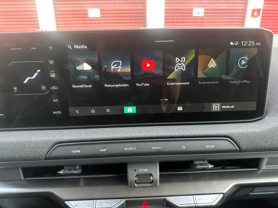 Kia EV2 Plus 61 kWh | 440 km actieradius | Stoel/Stuurverwarming | fabrieksgarantie t/m 10-9 2033 + 3 x 1 jaar |