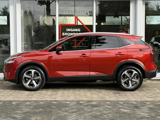 Nissan QASHQAI 1.3 Mild-Hybrid 158pk Xtronic N-Connecta | Panoramadak | Navigatie | 360-Camera | App Connect | Blind Spot | Keyless | All Season