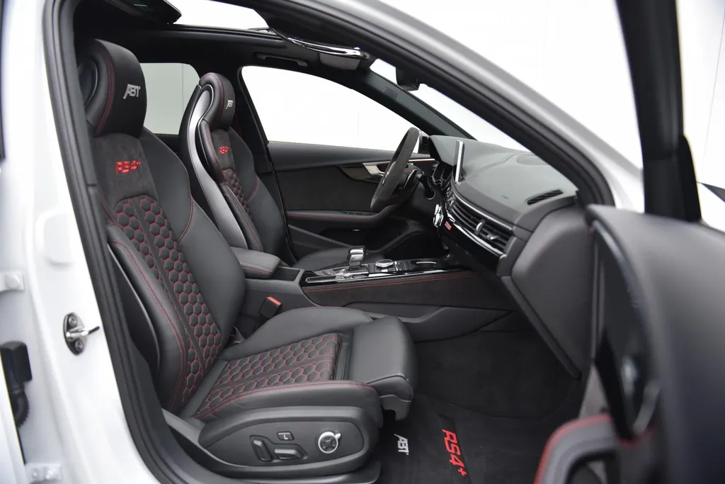 Audi RS4 Avant 2.9 TFSI RS4+ quattro