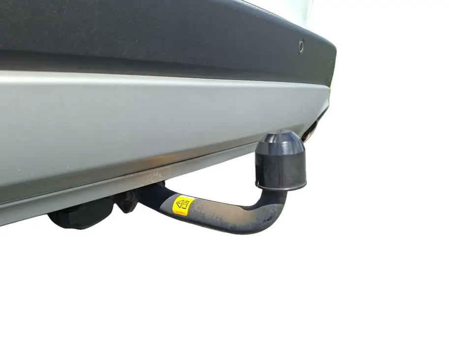 Ford Kuga 1.5 EcoBoost Titanium 150PK | Trekhaak (1800kg trekgewicht) | Navigatie | Parkeersensoren | Privacy Glass | Winter Pack