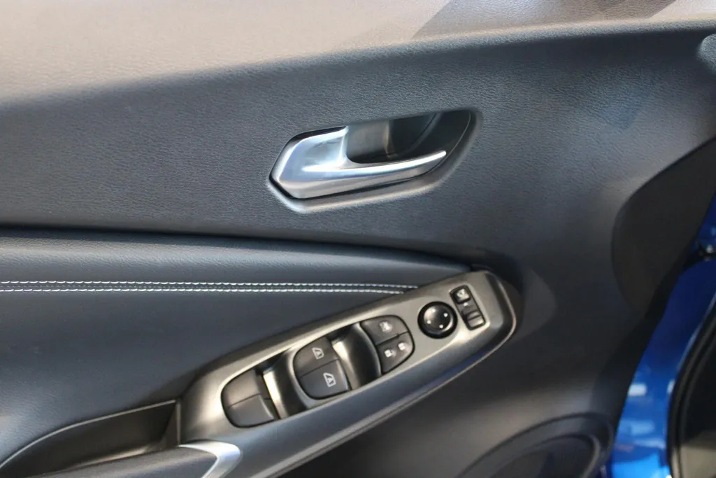 Nissan Juke 1.6 Hybrid N-Connecta | Navigatie | Automaat | LM wielen | Achteruitrijcamera | Parkeersensoren voor en achter | Apple carplay & Androidauto | Climate controle | Cruise controle |