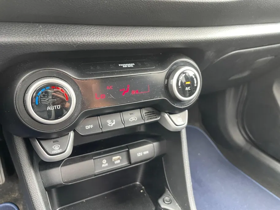 Kia Picanto 1.0 CVVT Design Edition | navigatie | Climate control | Lederen bekeleding | Pakeercamera achter | Cruise control