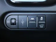 Kia Ceed Sportswagon 1.0 T-GDi Design Edition | Stuur-/stoelverwarming | Cruise | Camera | 16' LM | Dodehoekdetectie | JBL audio | LED | Elektr. achterklep |