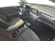 Kia Stonic 1.0 T-GDi MHEV DynamicPlusLine | Afneembare Trekhaak | Cruise Control | Climate Control | Navigatie | Camera | LM Velgen |