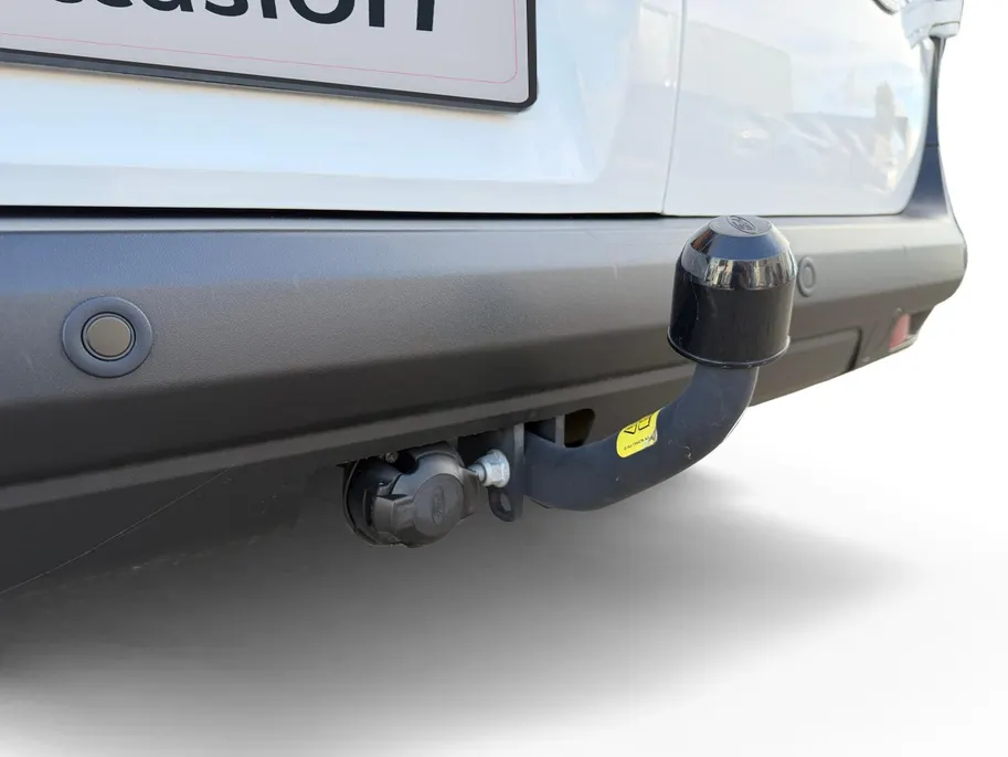 Ford E-Transit Courier Trend 44 kWh | NL auto | Navigatie | Apple carplay & android auto | Adapt. cruise control | BLIS | Parkeersensor achter | Achteruitrijcamera | Trekhaak |