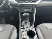 Kia Niro 1.6 GDi PHEV DynamicLine | Stoel- en stuurverwarming | Adaptieve Cruise Control | Parkeercamera | Dealeronderhouden | Climate Control