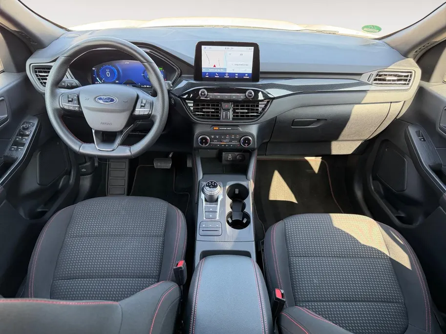 Ford Kuga 2.5 PHEV ST-Line | NL auto | 1500 kg trekgewicht | Automaat | Winter pack | Achteruitrijcamera | Parkeersensoren voor en achter | Cruise control | Apple carplay & Android auto | Bovag garantie |