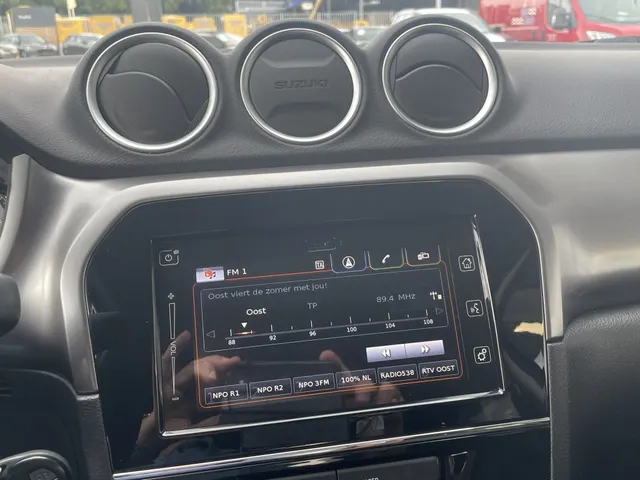 Suzuki Vitara 1.0 B.jet Select Automaat VERKOCHT
