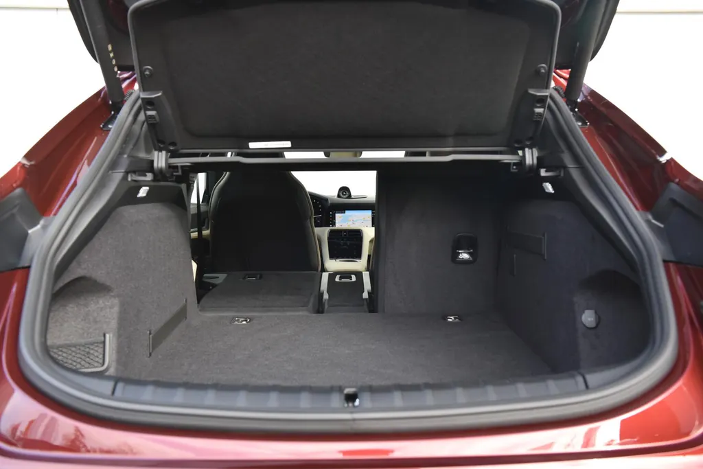 Porsche Taycan Cross Turismo 4 93 kWh