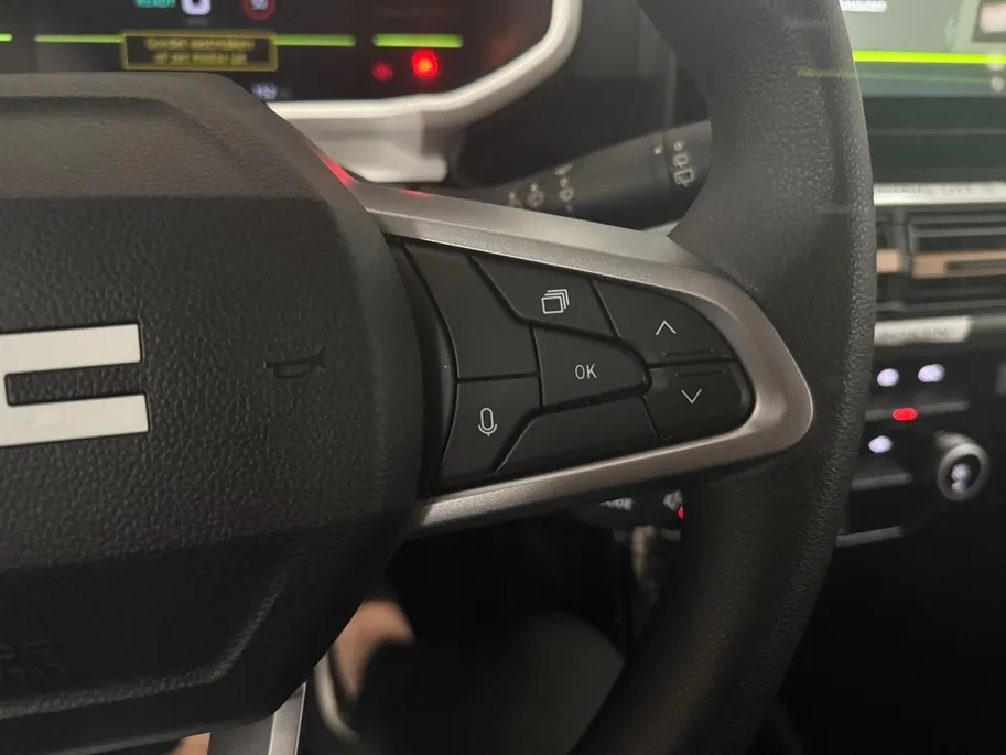 Dacia Spring Extreme 65 26.8 kWh AIRCO NAVIGATIE APPLE CARPLAY/ANDROID AUTO CRUISE CONTROL ACHTERRUIT RIJ CAMERA PARKEERSENSOREN VOOR/ACHTER DEALER ONDERHOUDEN