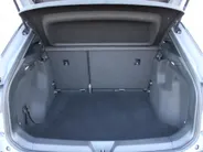 Volkswagen ID.4 Pure 52 kWh | Stuur- / Stoel- / Voorruit Verwarming | Clima | 19' LM | Cruise adapt. | PDC | Navi |