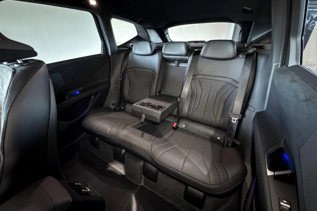 BMW iX3 40 eDrive 83 kWh