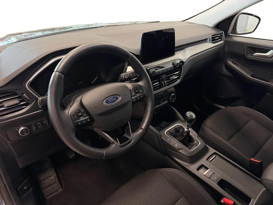 Ford Kuga 1.5 ECOBOOST | TITANIUM | 1600KG TREKGEWICHT | NL-AUTO |