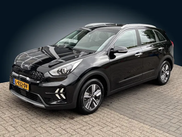 Kia Niro 1.6 GDi Hybrid DynamicLine 4 Seizoensbanden Dashcam