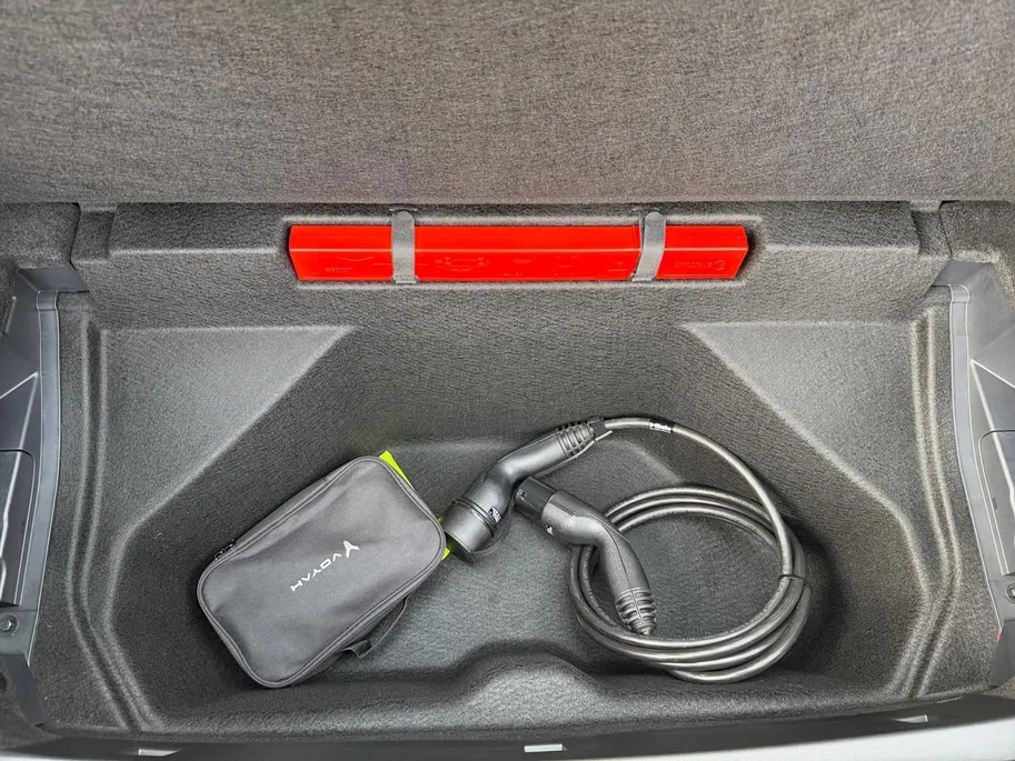 Voyah Courage Business Edition 80 kWh | Direct Leverbaar | Full Option | 360 Camera |