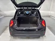 MINI Cooper 3-deurs C Favoured M
