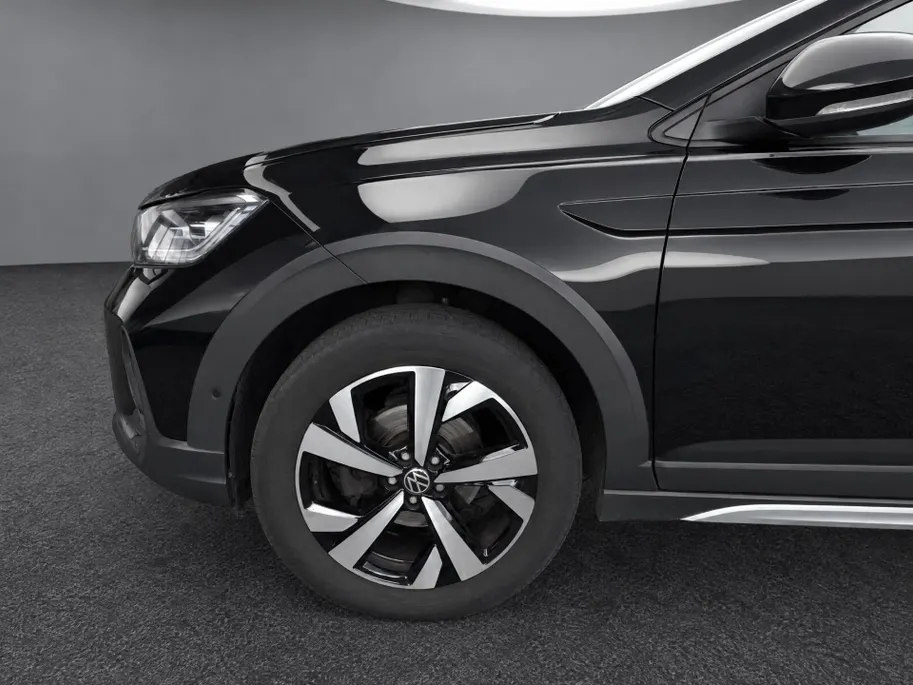 Volkswagen Taigo 1.0 TSI 110pk DSG Style · Camera · Apple/Android Car Play · P-Sensoren · Stoelverwarming · 17'' Inch · Dodehoeksensor ·