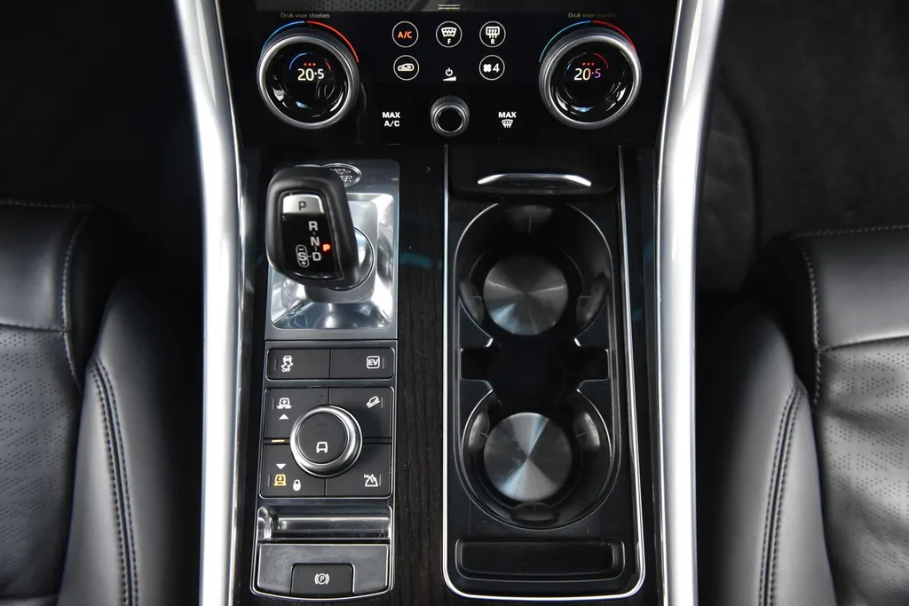 Land Rover Range Rover Sport P400e Autobiography Dynamic
