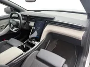 Ford Capri Premium Extended Range RWD 77 kWh | NL auto | DEMO | Adapt. Cruise control | BLIS | Elektrische achterklep | Elek. verstelbare bestuurdersstoel en passagiersstoel | Winter pack | 360 graden camera | Parkeersensoren voor en achter | Bovag garantie |