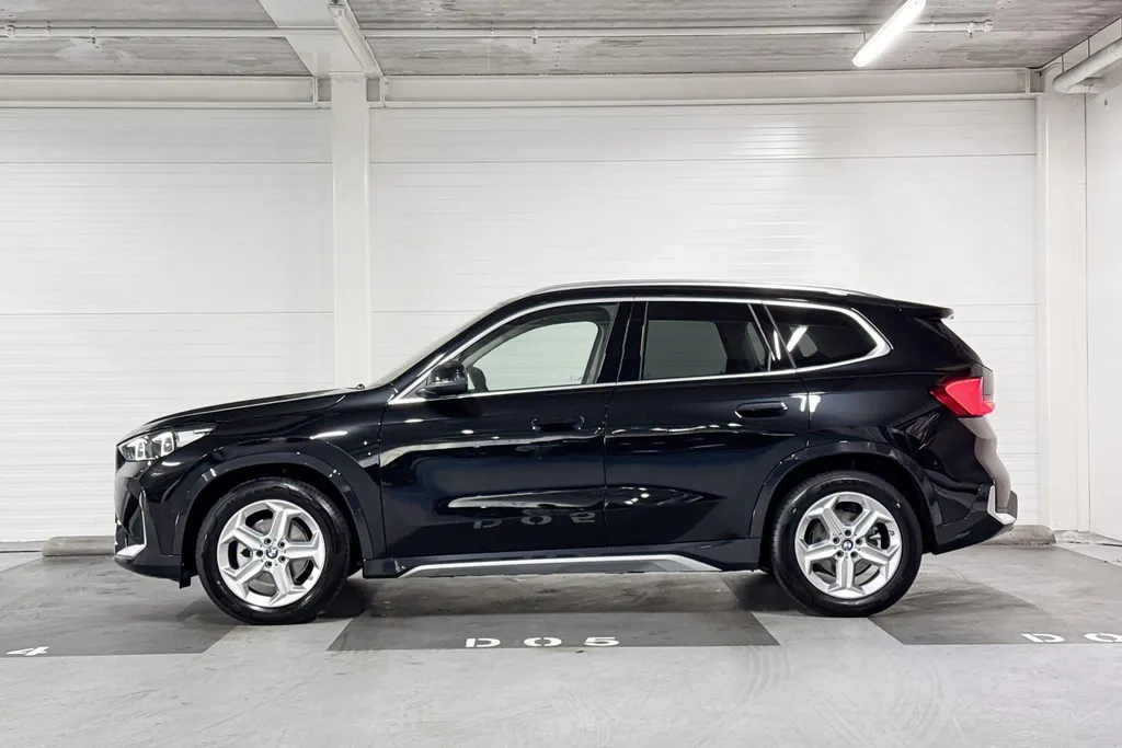 BMW iX1 eDrive20 Pure Edition