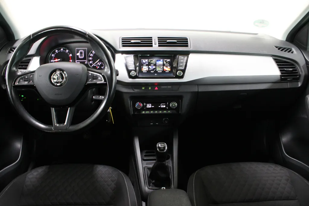 Škoda Fabia Combi 1.0 TSI Drive / Navigatie / Parkeersensoren /