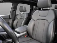 Audi Q7 55 TFSIe 280kW/381PK quattro S Line · Panoramadak · Trekhaak · Luchtvering · 360gr camera · Dodehoeksensor · 21'' · Servosluiting · Adaptive Cruise Control · EXTRA INRUILKORTING ·