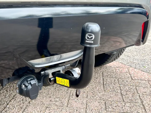 Mazda 2 Hybrid 1.5 Select AUTOMAAT | TREKHAAK | FULL HYBRID | A.CAMERA | HEAD-UP DISPLAY | STOEL- en STUURVERWARMING | APPLE CARPLY/ANDROID AUTO |