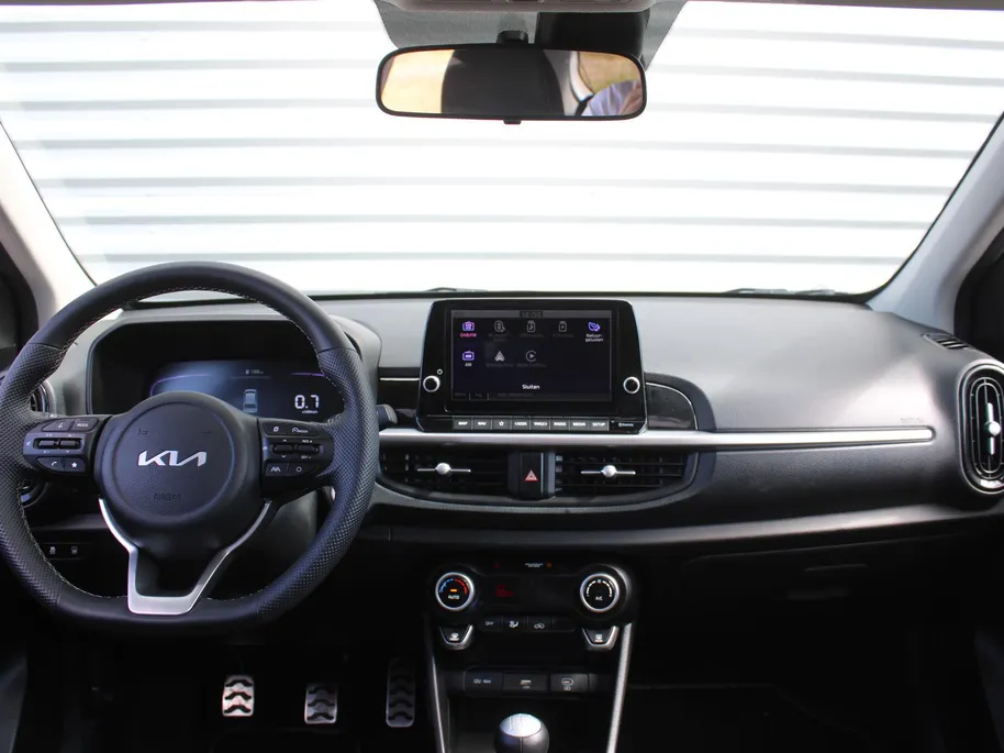Kia Picanto 1.0 DPI GT-Line | Stuur-/stoelverwarming | Schuifdak | Camera | Dodehoek detectie | Telefoonlader | Clima | Navi | 16' LM | LED | Cruise |
