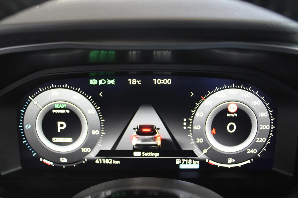 Nissan QASHQAI 1.5 e-Power Business Design | Navigatie| camera 360vieuw| Apple Carplay & Android auto | Pdc voor en achter | Two-tone lak | LM wielen | Pro-pilot | Climate controle | Inklapbare buitenspiegels | I-key |