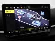 Volkswagen T-Roc R-Line First Edition 1.5 eTSI 150 PK 6 versn. DSG · Assistance Pakket · Multimedia Pakket · Park & Comfort Pakket · Voorraad OUTLET · Prijs is inclusief inruilpremie ·